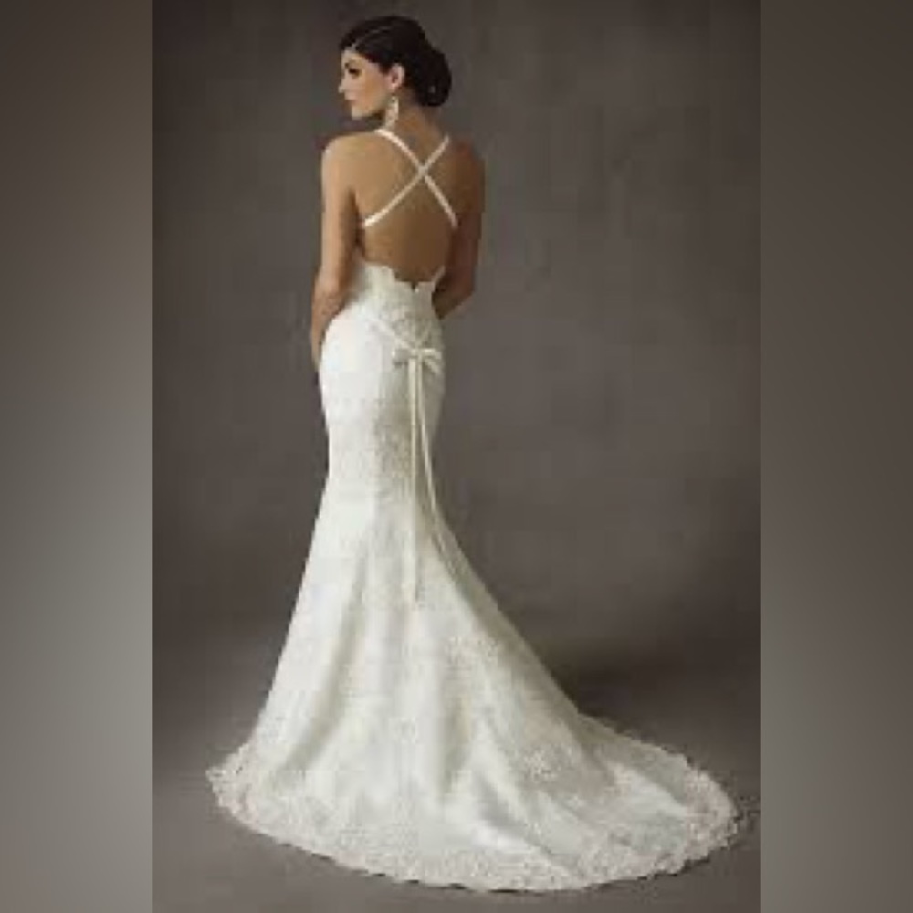 Brand New Criss Cross Wedding Dress